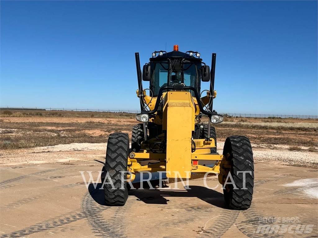 CAT 12M3 Grader