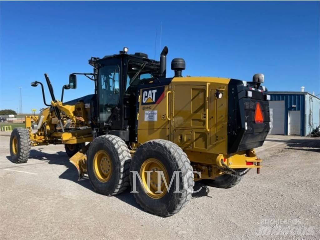 CAT 12M3 Grader