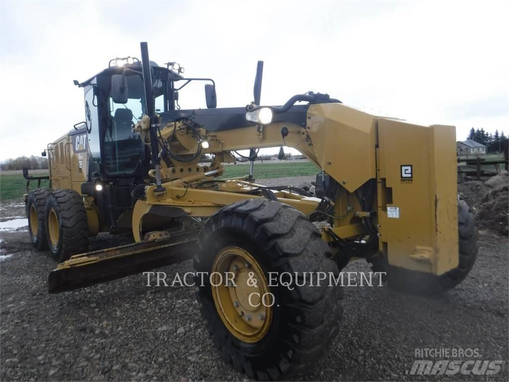 CAT 12M3 Grader