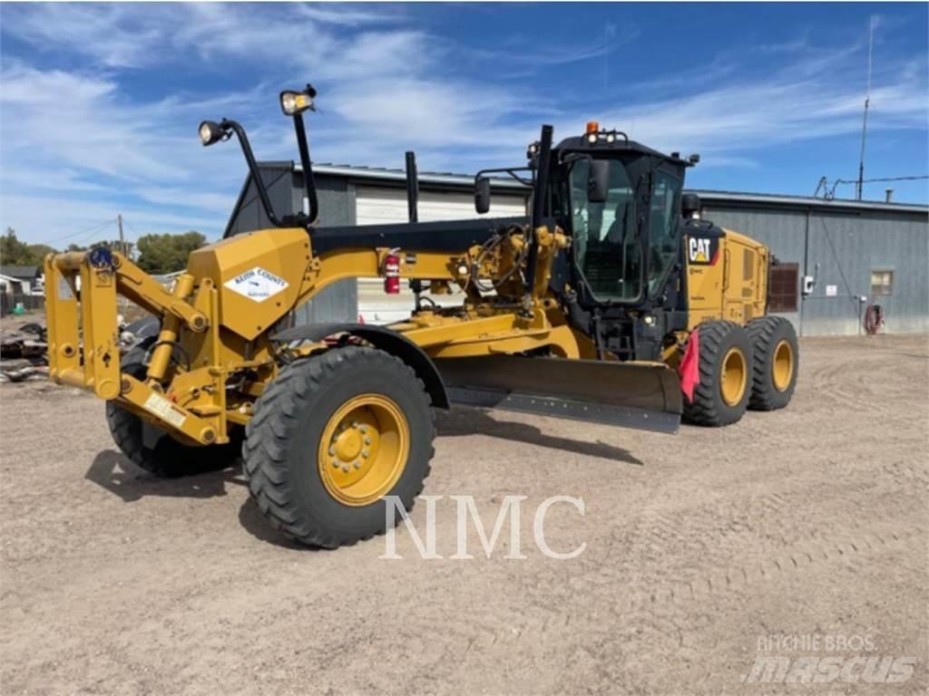 CAT 12M3 Grader