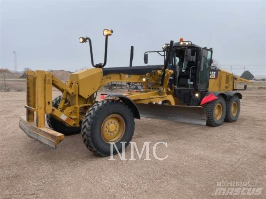 CAT 12M3 Grader