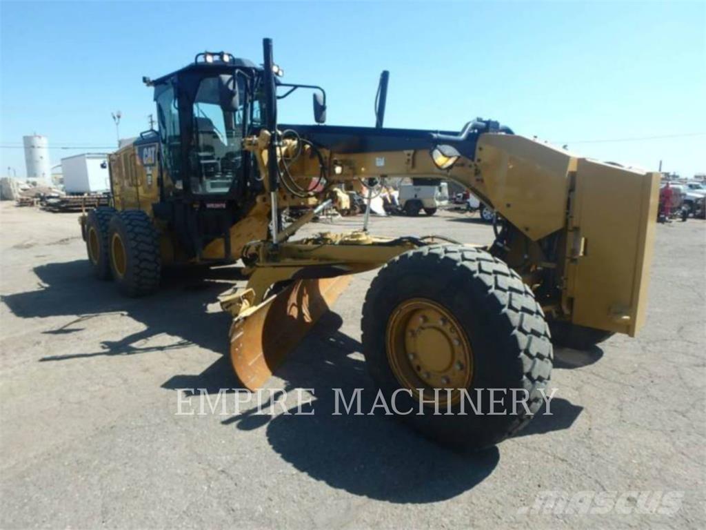 CAT 12M3 AWD Grader