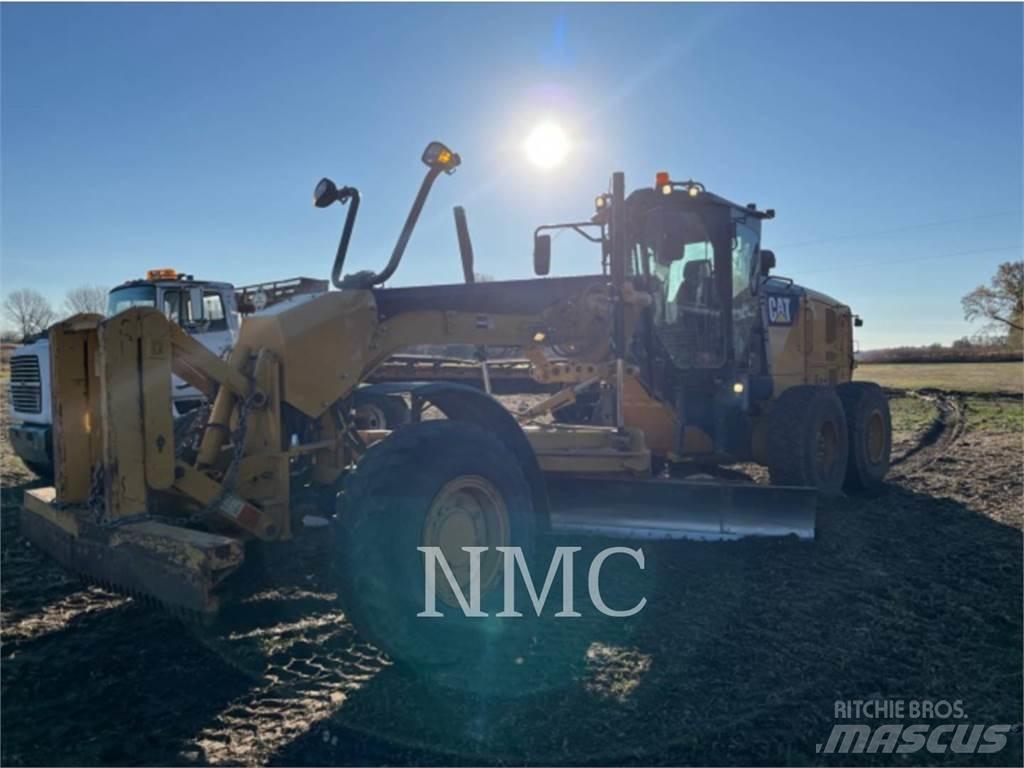 CAT 12M3AWD Grader