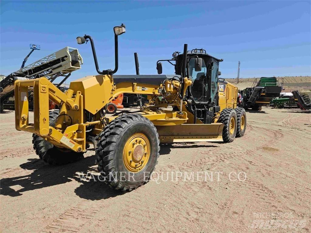 CAT 12M3AWD Grader