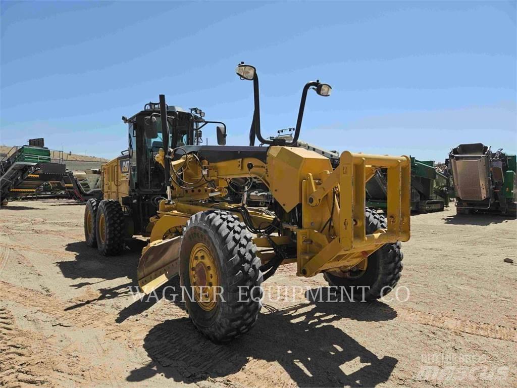 CAT 12M3AWD Grader