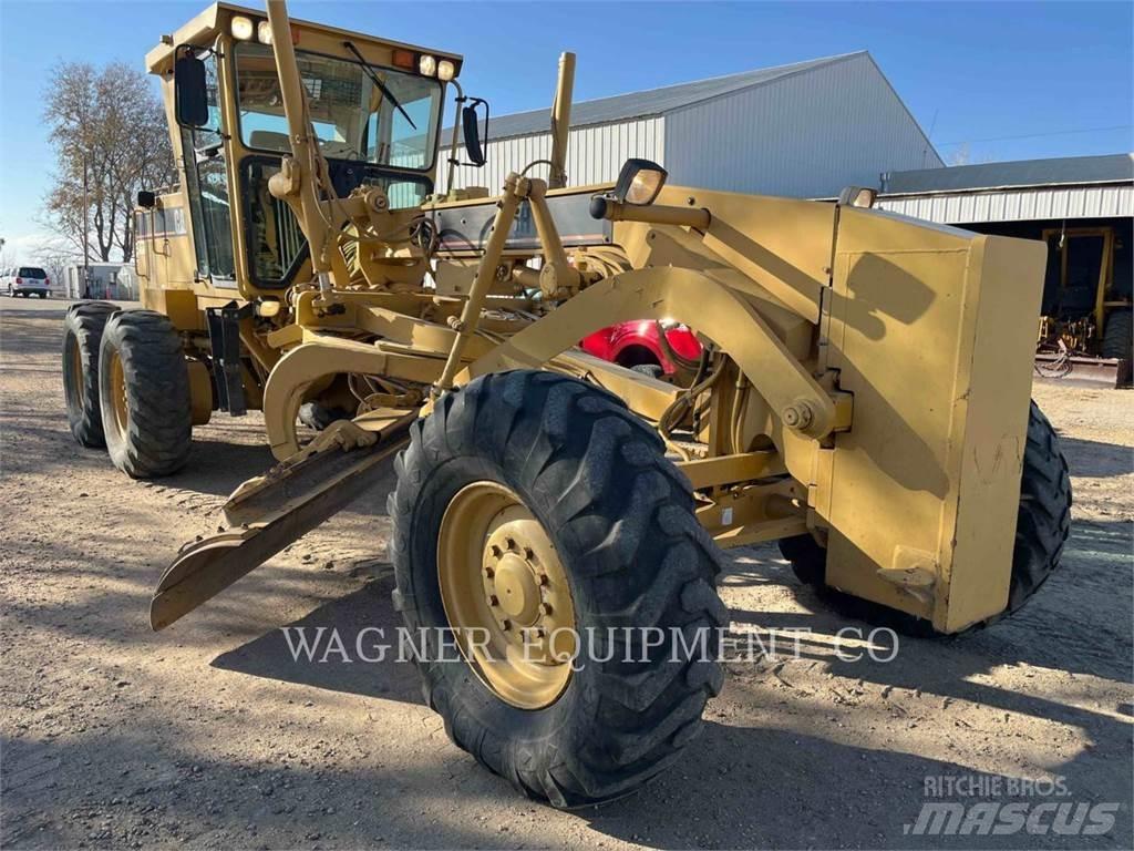 CAT 135H Grader