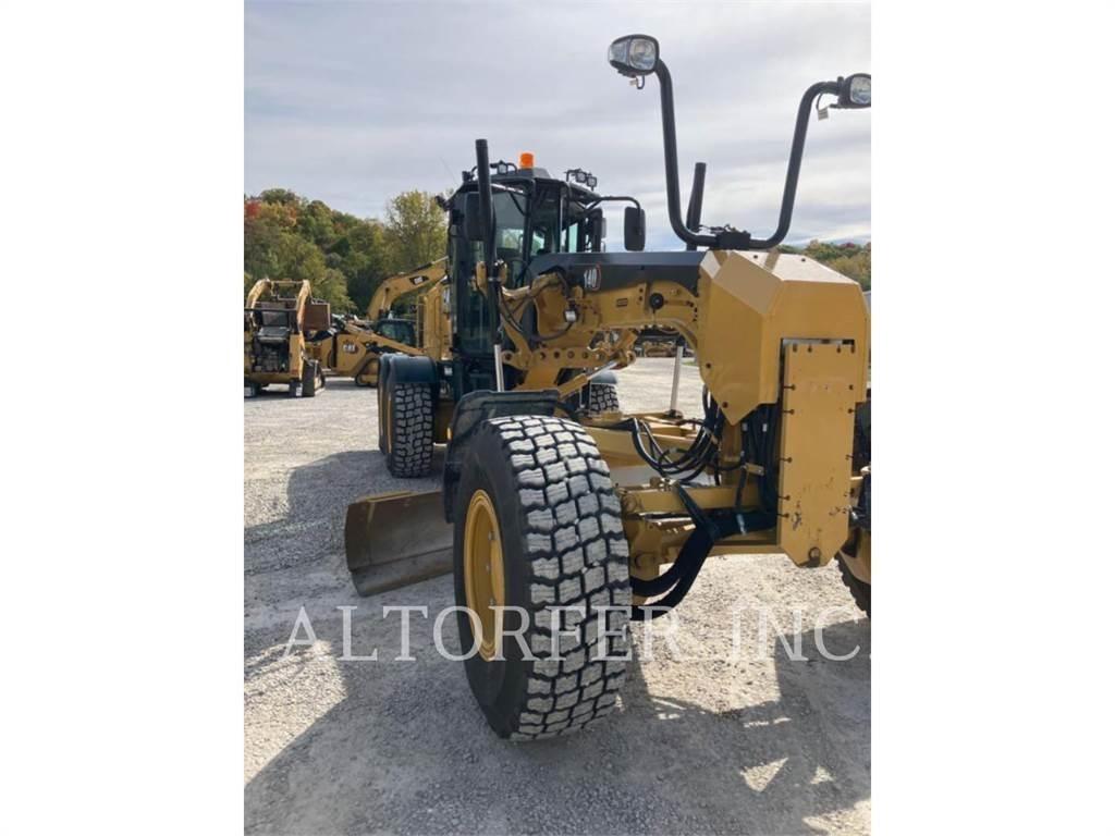 CAT 140-15AWD Grader