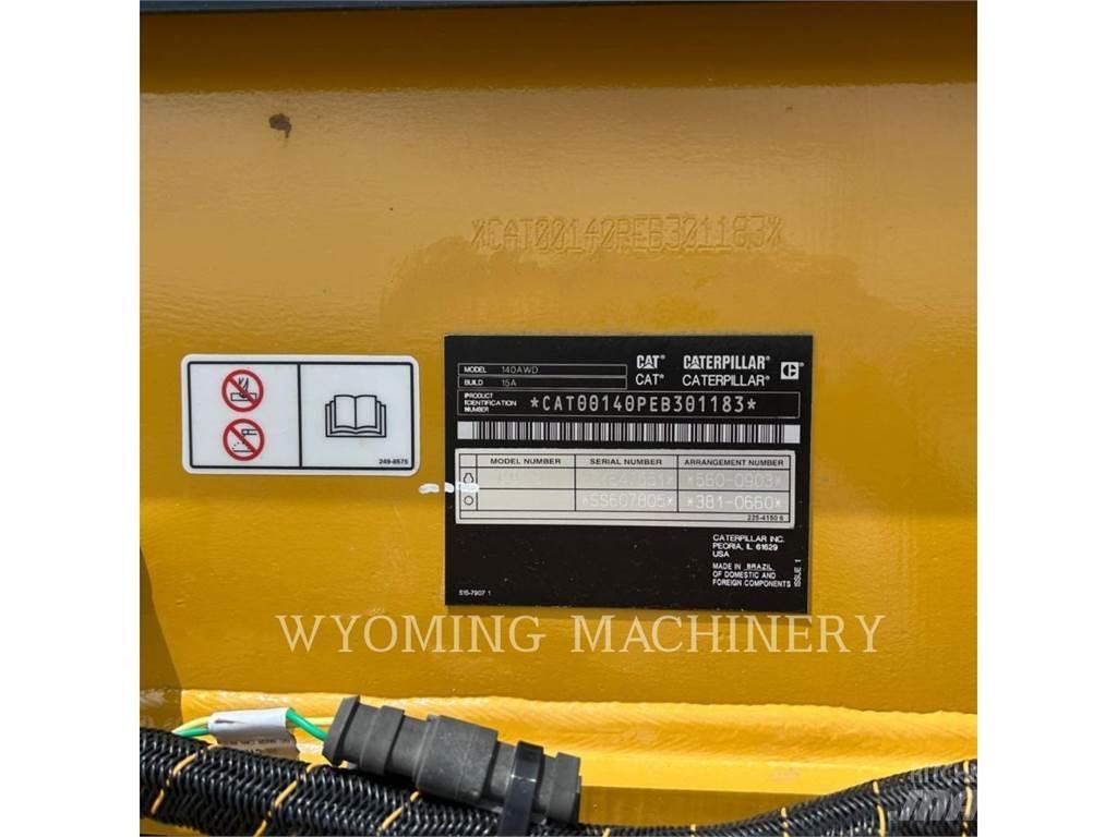 CAT 140 AWD Grader