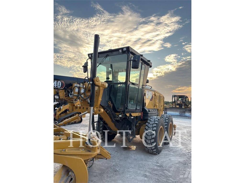 CAT 140 AWD Grader