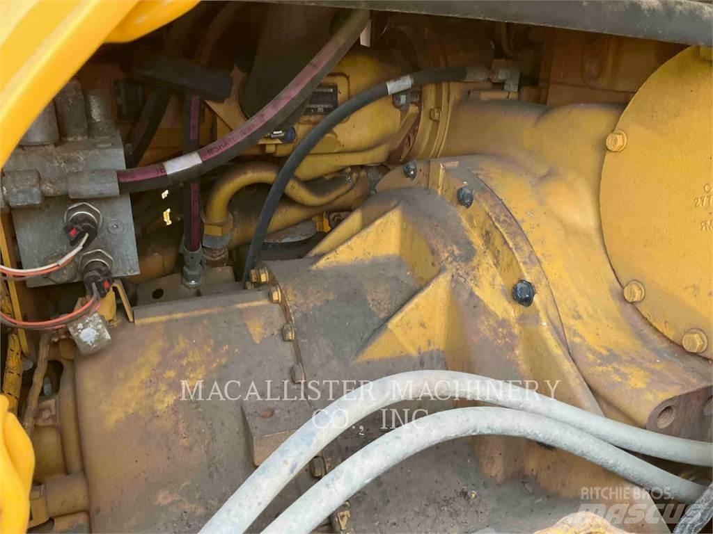 CAT 140 M2 Grader