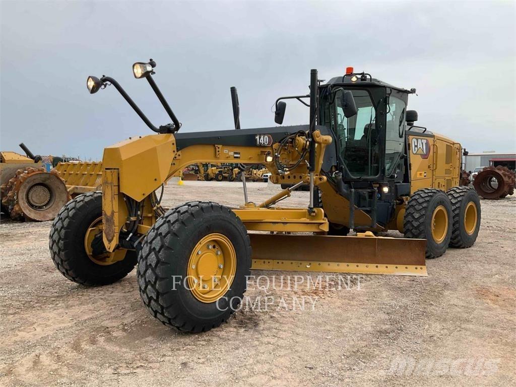 CAT 14015AWD Grader