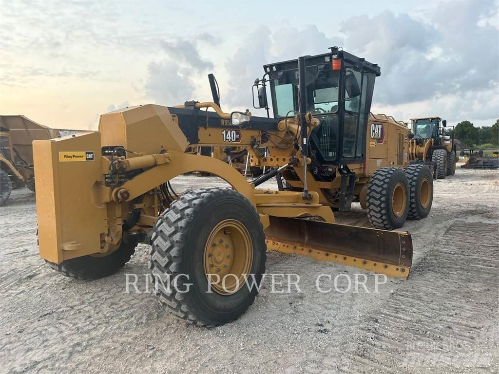 CAT 140GCAWD Grader