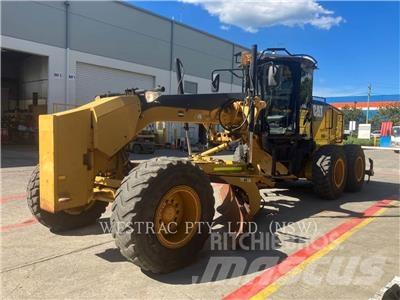 CAT 140M Grader