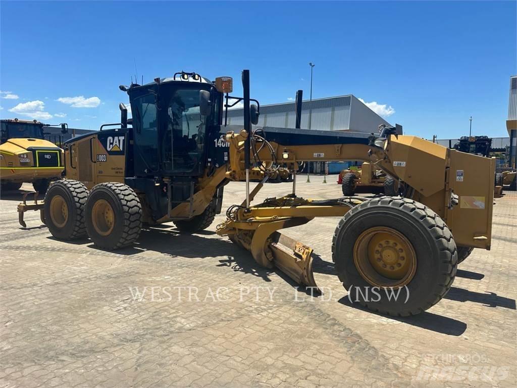 CAT 140M Grader