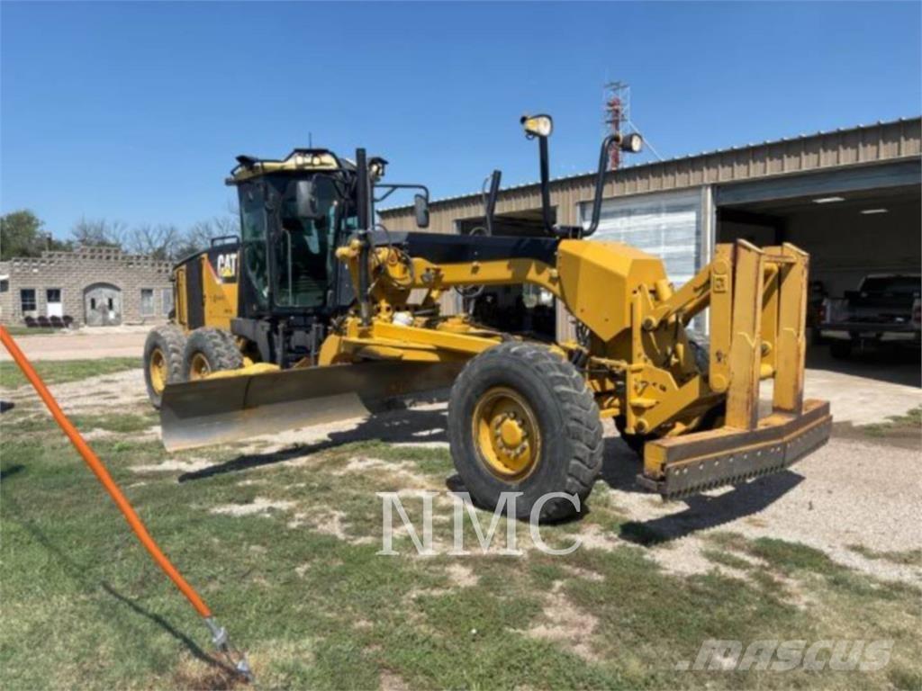 CAT 140M Grader