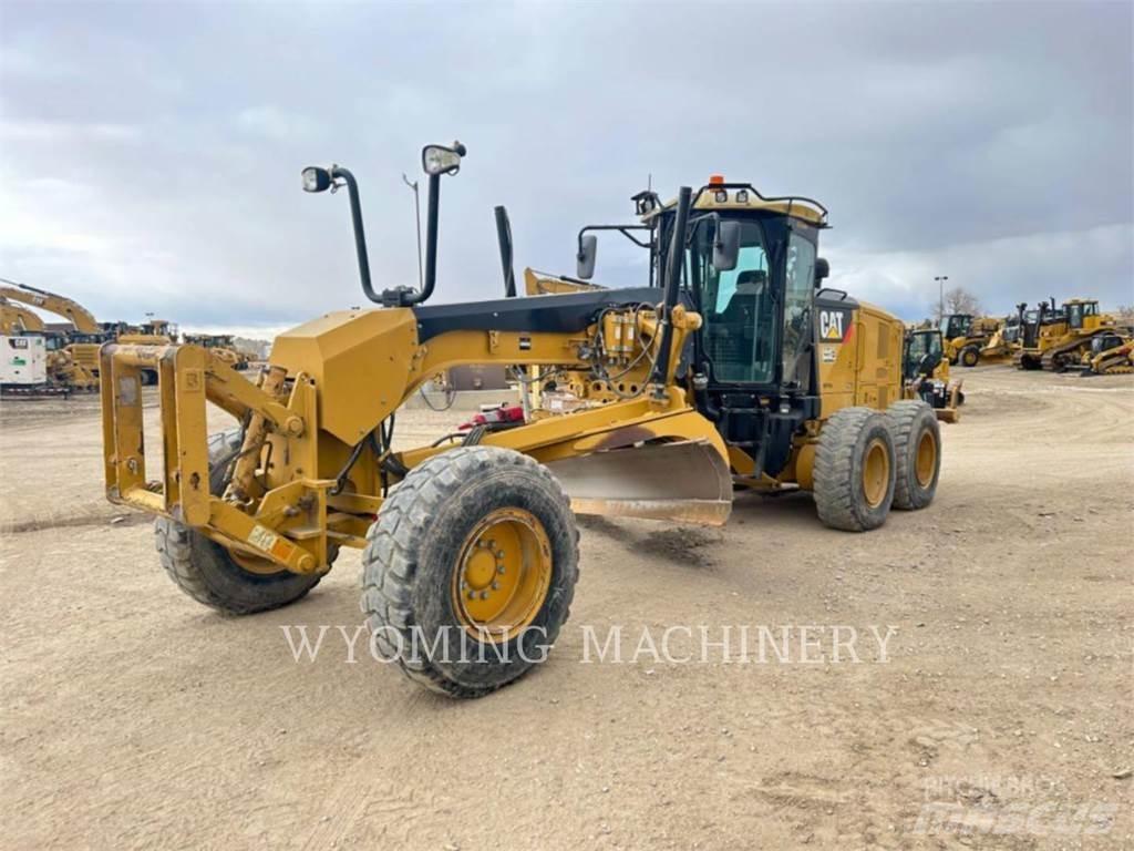 CAT 140M 2 Grader