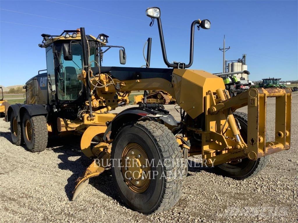CAT 140M AWD Grader