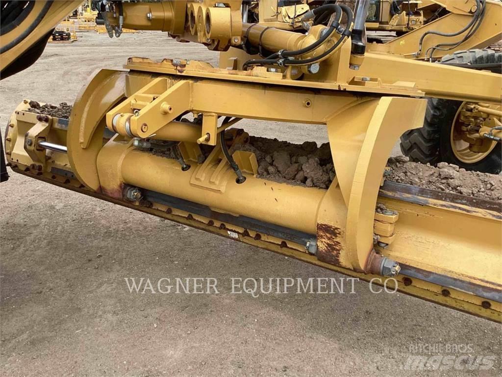 CAT 140M2 Grader