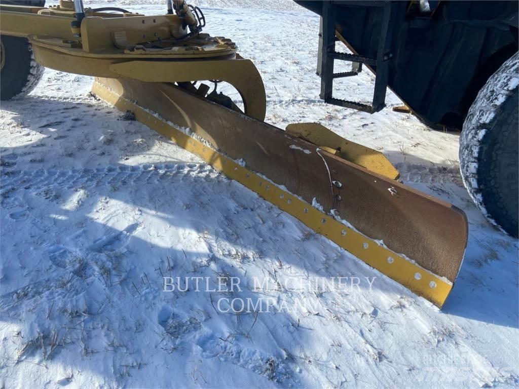 CAT 140M2AWD Grader