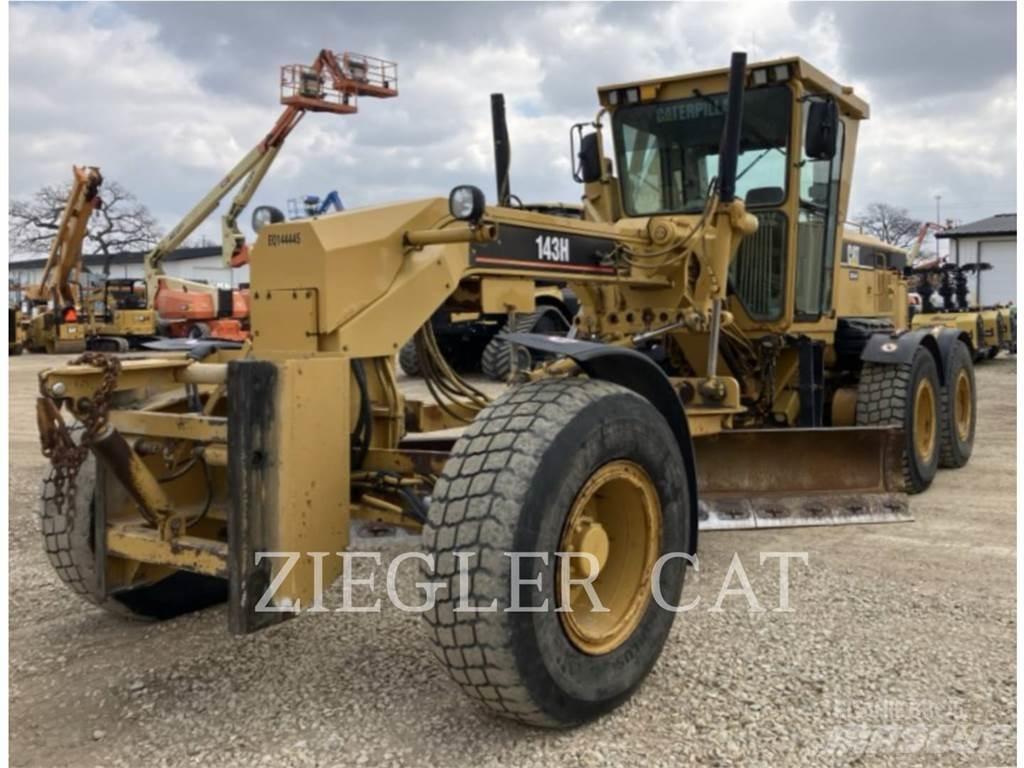 CAT 143H Grader