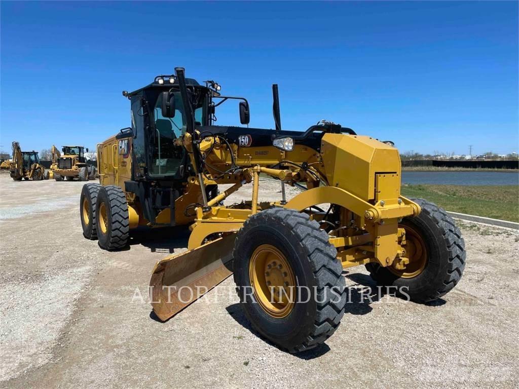CAT 150-15 Grader