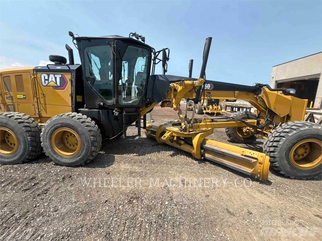 CAT 150 15 Grader