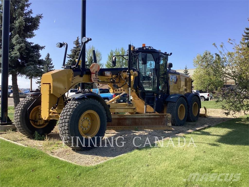 CAT 150-15 Grader