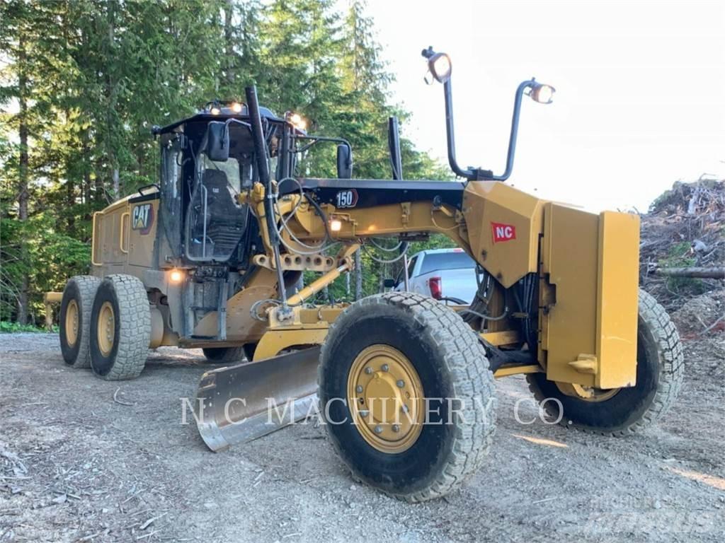 CAT 150-15AWD Grader