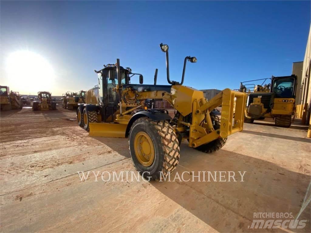 CAT 150 AWD Grader