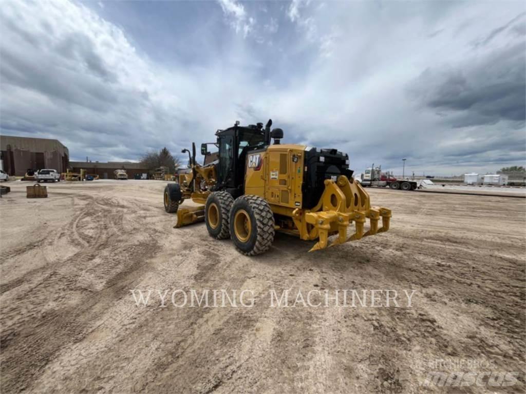 CAT 150 AWD Grader