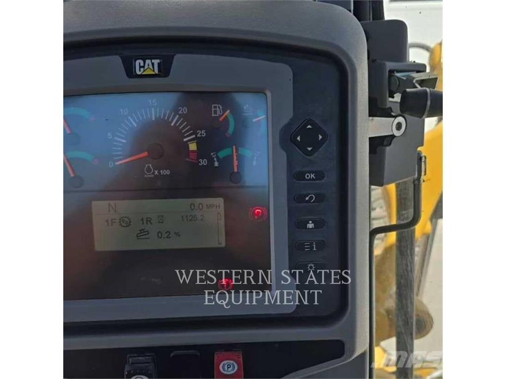 CAT 150 AWD Grader