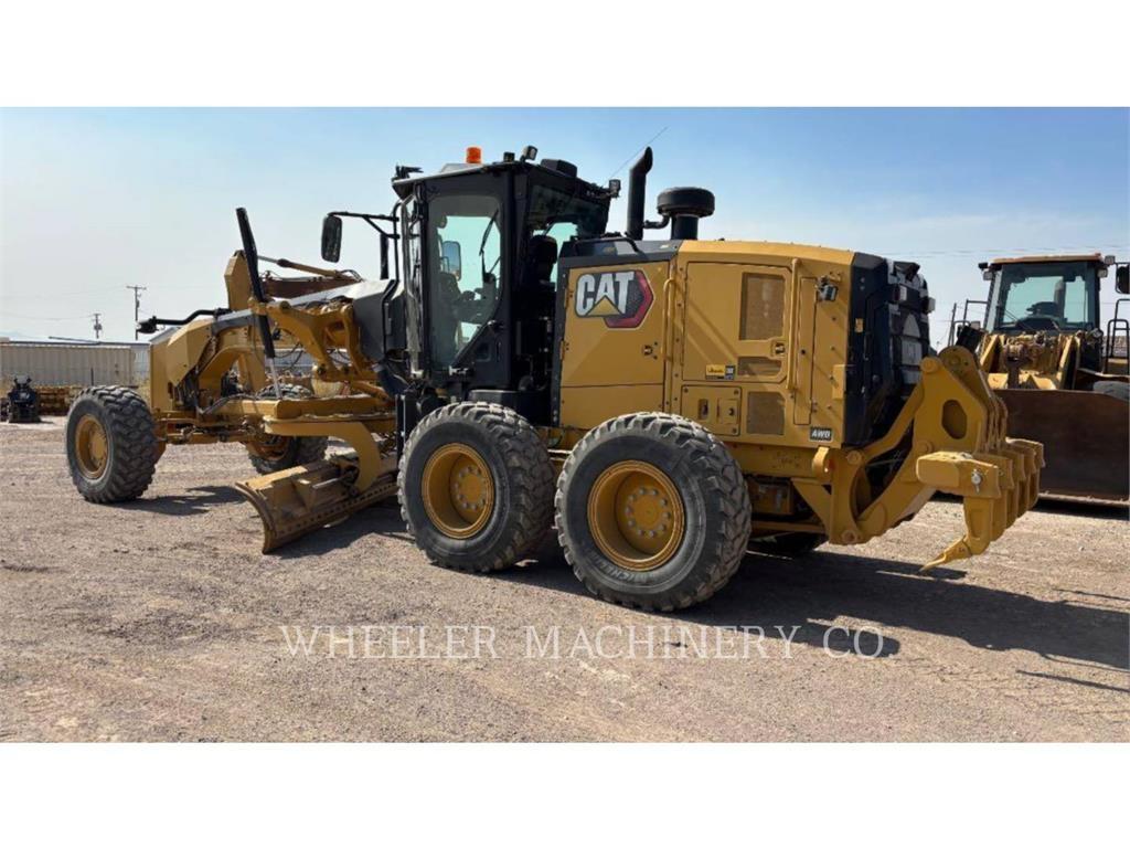 CAT 150 AWD Grader