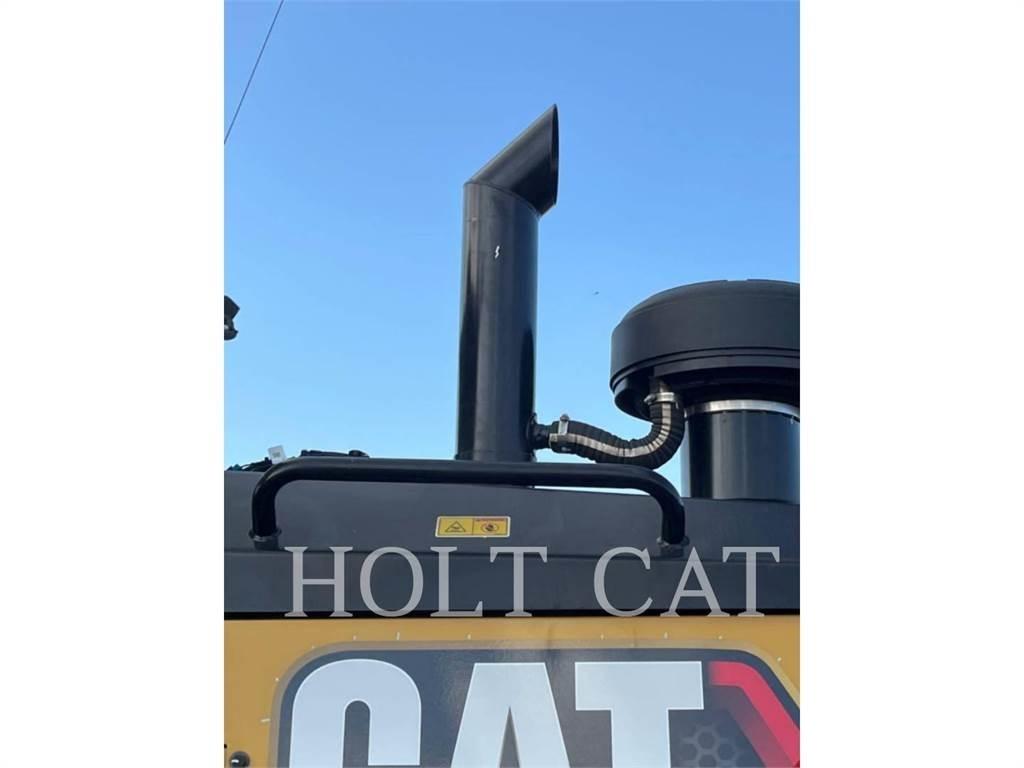 CAT 150 JOY Grader