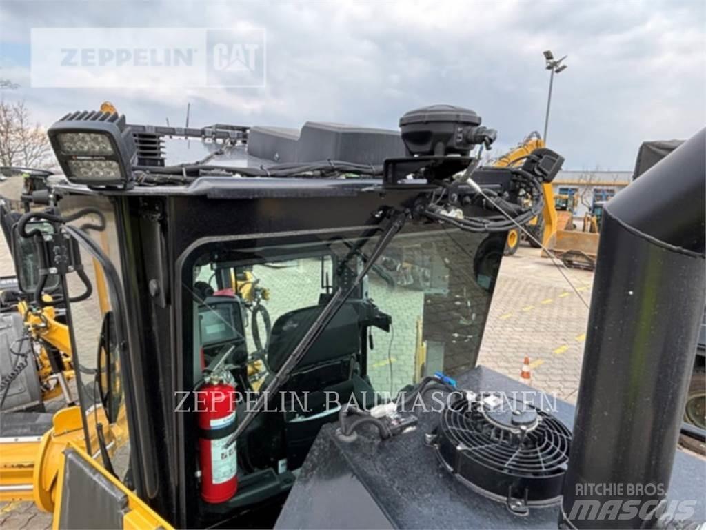 CAT 150JOY Grader