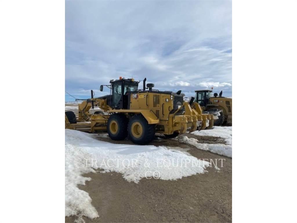 CAT 16 Grader