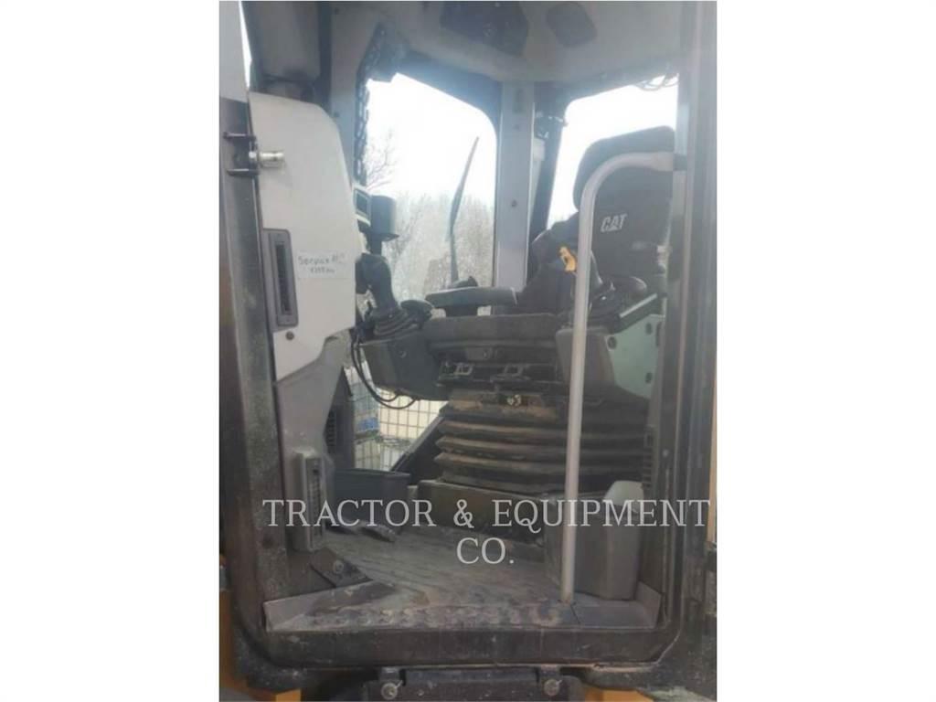 CAT 160 Grader