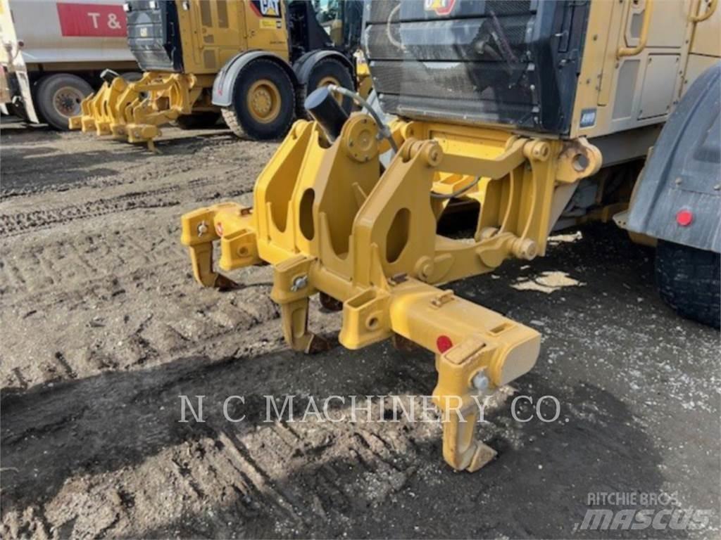 CAT 160 Grader
