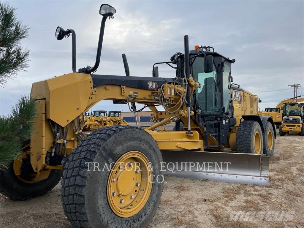 CAT 160 AWD Grader