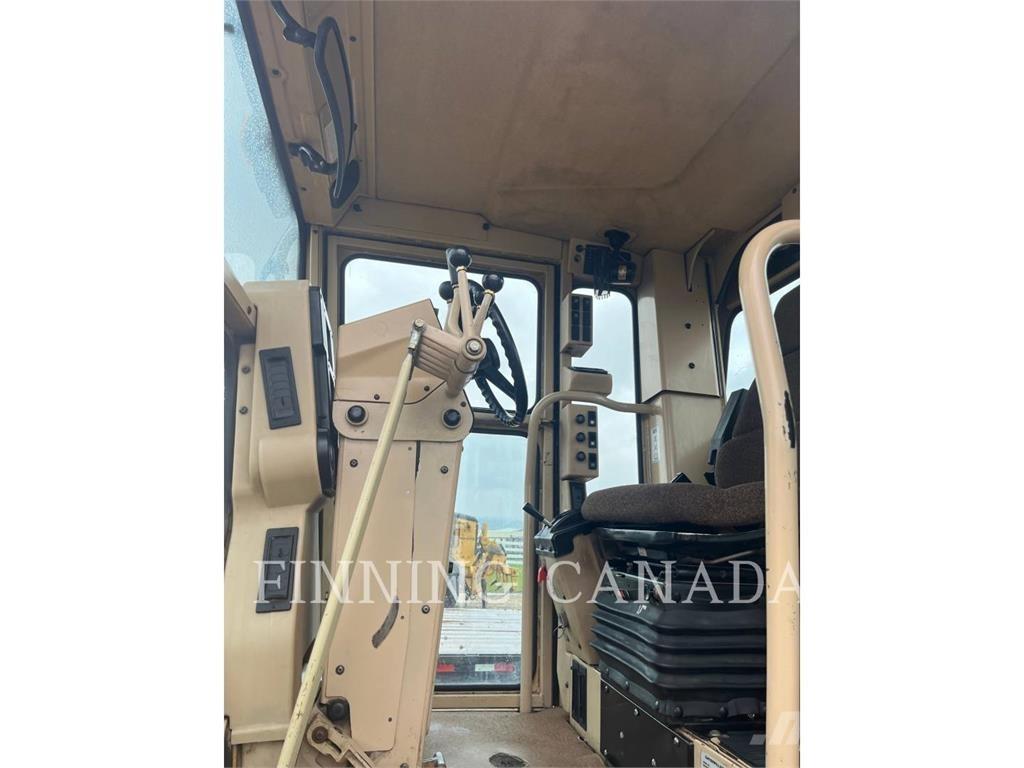 CAT 160H Grader