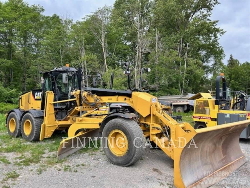 CAT 160M Grader