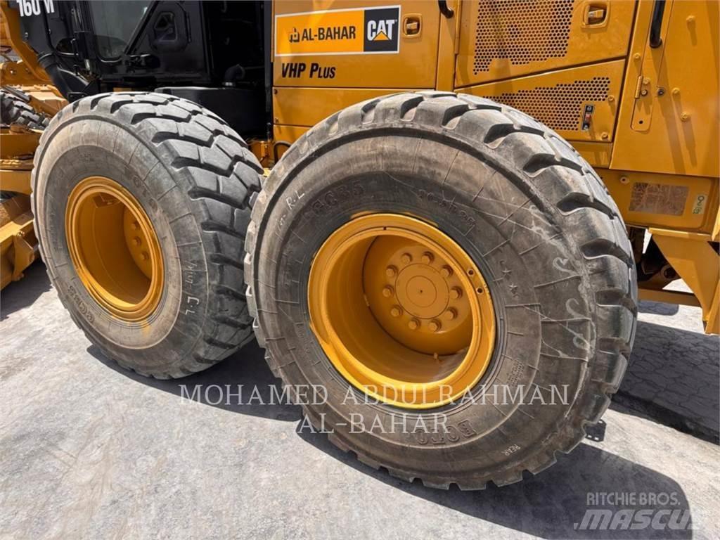 CAT 160M AWD Grader