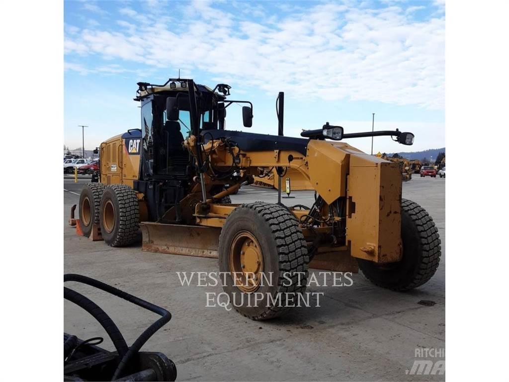 CAT 160M2 AWD Grader