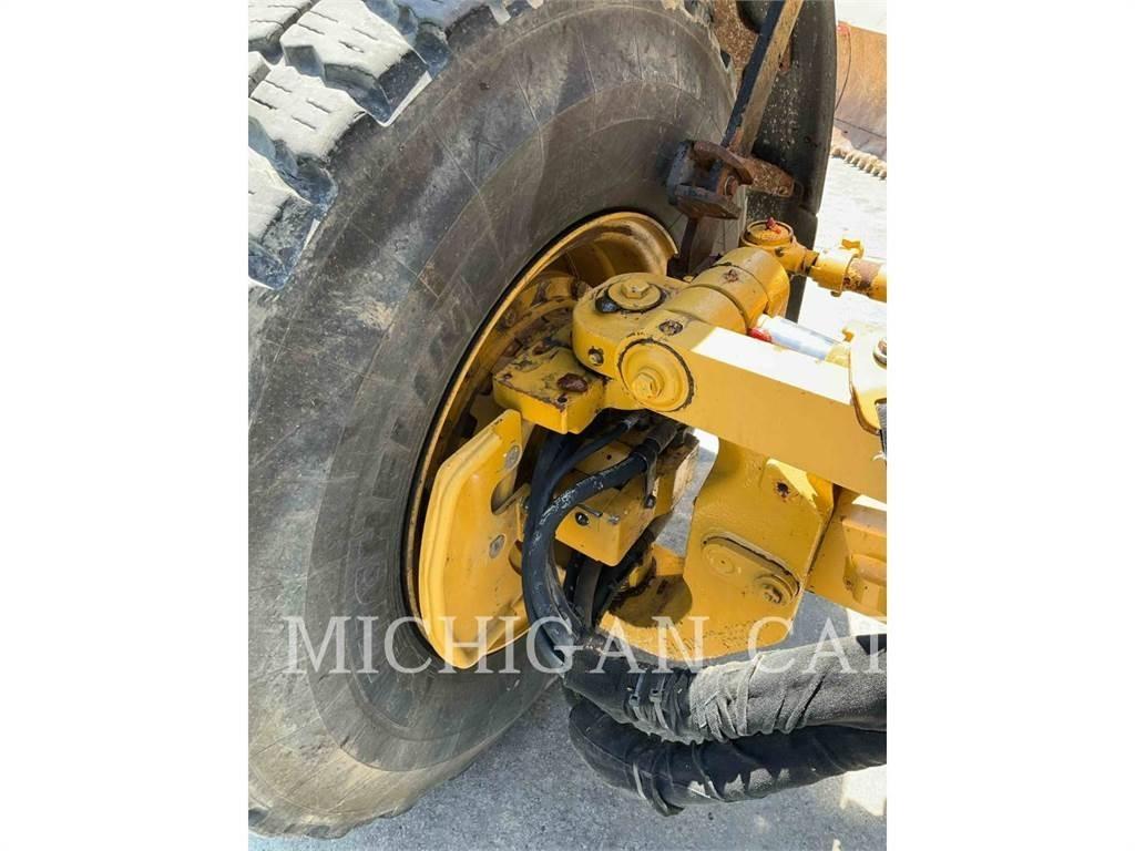 CAT 160M3 AWD Grader