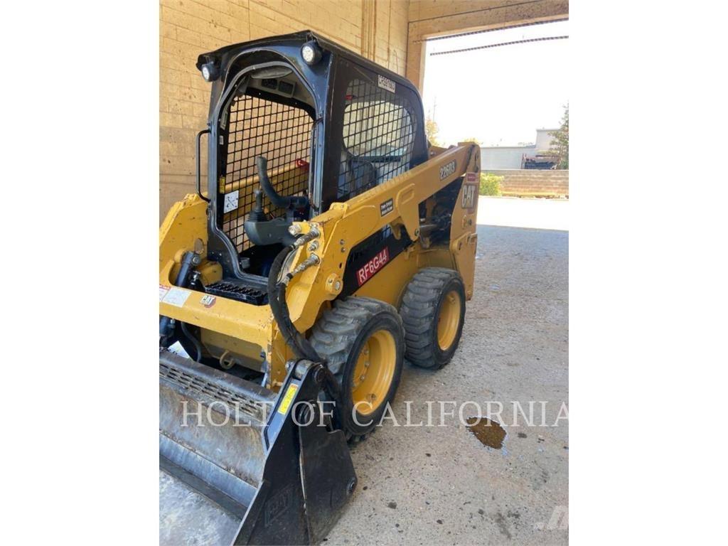 CAT 226 HF Kompaktlader