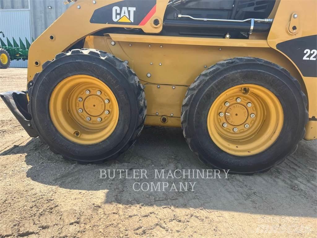 CAT 226B3 C3S2 Kompaktlader