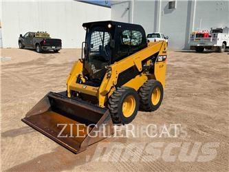 CAT 226D Kompaktlader
