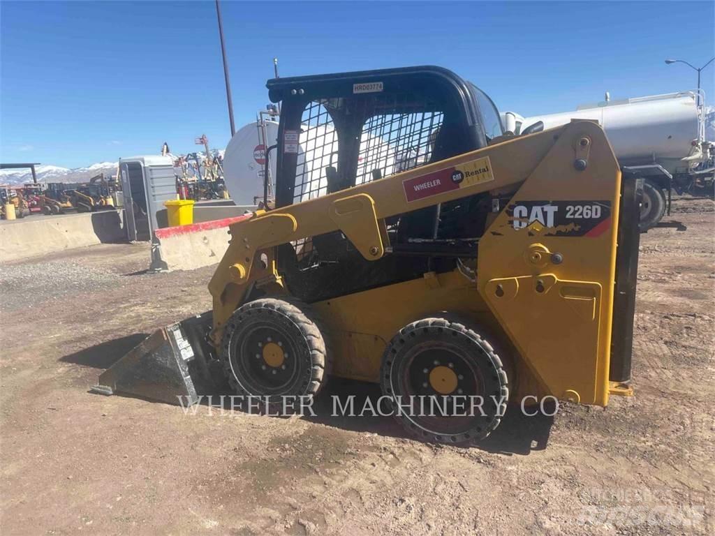 CAT 226D C1-H2 Kompaktlader