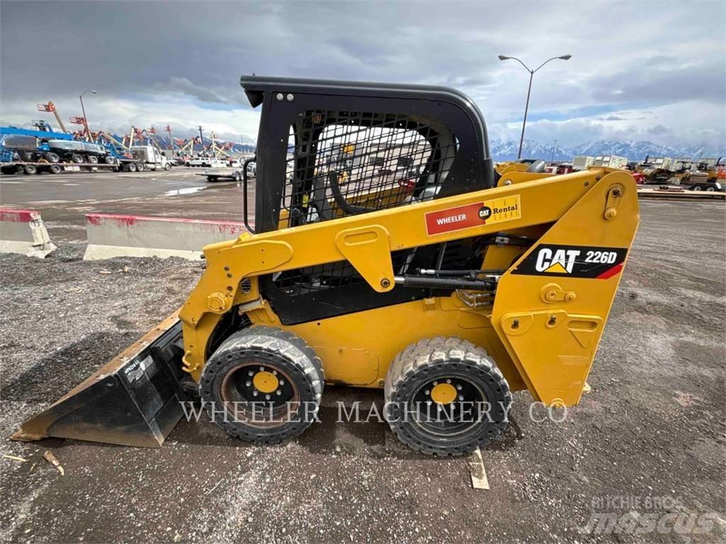 CAT 226D C1-H2 Kompaktlader
