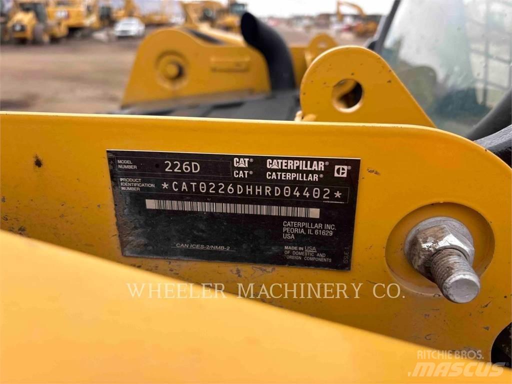 CAT 226D C1-H2 Kompaktlader