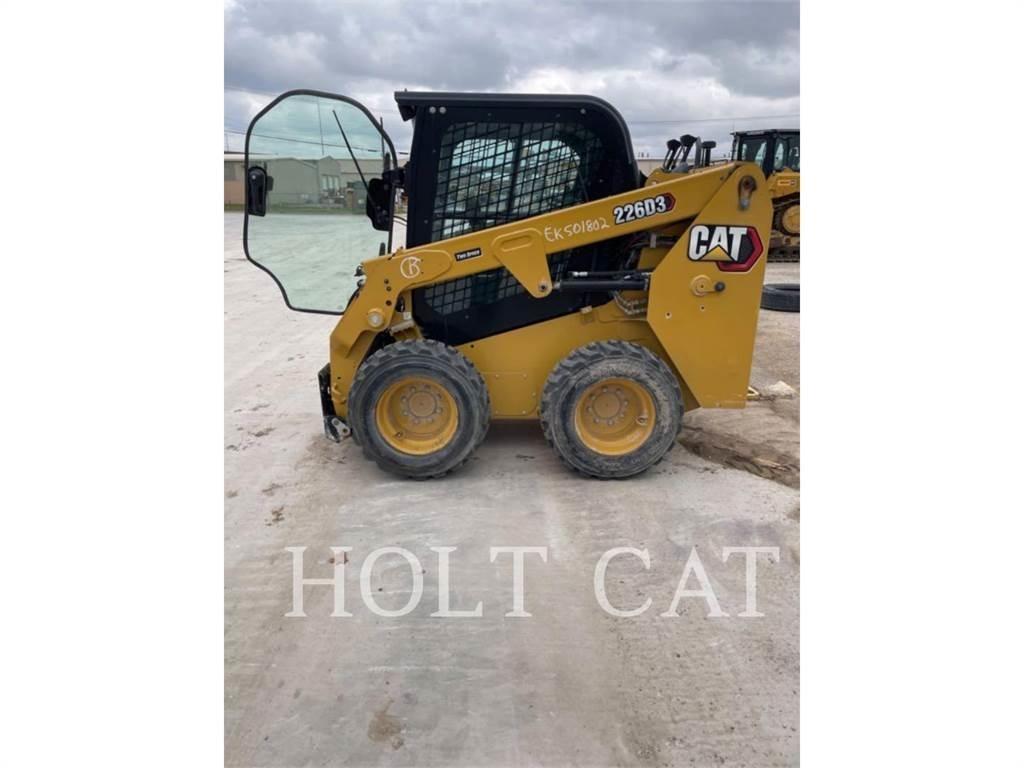 CAT 226D CAB Kompaktlader